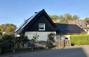 Großzügiges Zweifamilienhaus in ruhiger Wohnlage – ideal für Familien und Mehrgenerationenwohnen!