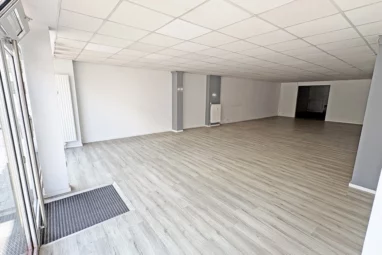Eitorf Zentrum – geräumiges Ladenlokal!