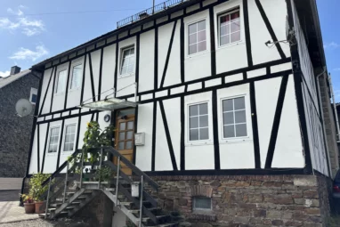 Gepflegte 2-ZKB-Wohnung in ruhiger Wohnlage nahe Hachenburg!