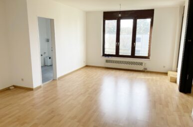 Hilden: Erbbaurecht – Vermietetes Großraumapartment mit TG-Platz!