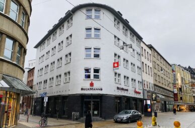 *PROVISIONSFREI* ca. 220  910,00 m² Büro-/Praxisflächen am Ostenhellweg zu vermieten!