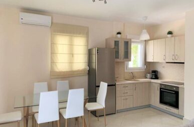 Moderne, top gepflegte Maisonettewohnung in Griechenland, Siviri/Kassandra!