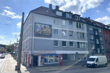 Voll vermietetes Mehrfamilienhaus mit 3 Garagen!