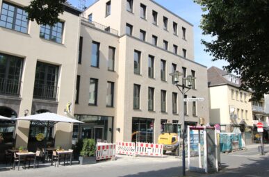 376m² BEGEHRTE BÜROFLÄCHE IM NEUBAU MIT BLICK IN PARK