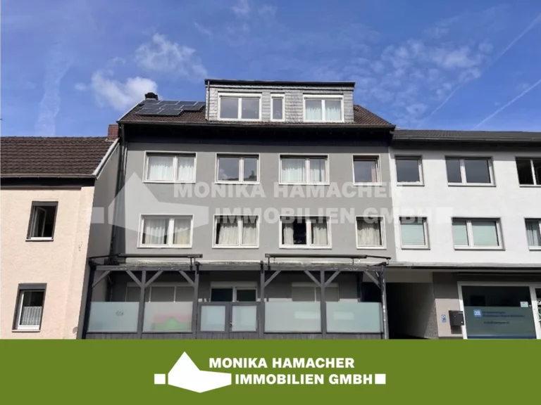 Attraktives Mehrfamilienhaus in Bergisch Gladbach – Refrath