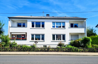 Vermietetes 4-Parteienhaus in bevorzugter Wohnlage von Windhagen, 2 km bis zur A3 Abfahrt Bad Honnef/Linz