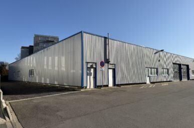 Vielseitig nutzbare Lagerhalle in Ense-Bremen