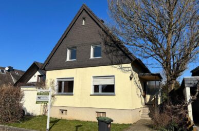 Einfamilienhaus in Refrath – Kernsanierung oder Neubau