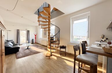 164 m² AUF ZWEI EBENEN. PAUSCHALMIETE MIT FLEXIBLER MÖBILIERUNG!