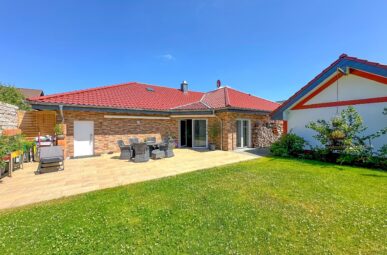 Hochwertiger Bungalow in Zentralort – Erdwärme – BN/SU 25 Min.