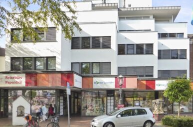 Moderne Praxisfläche in einem florierenden Ärztehaus in der Duisdorfer Fußgängerzone – 167 m²