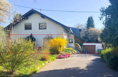 Gepflegte Erdgeschosswohnung mit Terrasse und Garage in ruhiger, naturnaher Wohngegend!