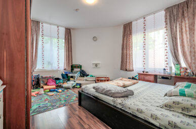 82 m² große Erdgeschoss-Wohnung in Köln-Mülheim