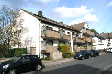 Helle 2-Zimmer Wohnung mit Balkon, ca. 72,79 m² Wohnfläche in Dortmund-Aplerbeck zu vermieten!