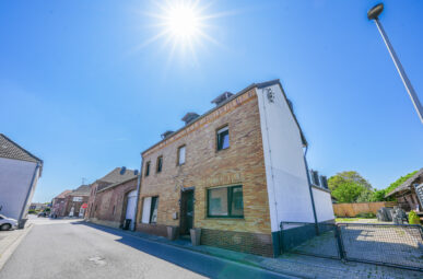 Gestalten Sie Ihr Familienzuhause: Viel Platz, Garten, Charme – mit Raum für eigene Handgriffe