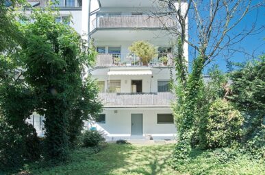 Düsseldorf-Oberkassel: Helle 3-Zimmer-Balkonwohnung in Rheinnähe!