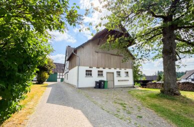 Ehemaliges Bauernhaus in ruhiger Lage von Morsbach!
