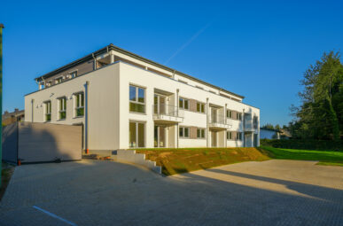 Licht, Luft & Lebensqualität: Bezugsfreie 3-Zimmer-Wohnung mit Stil, Balkon und barrierearmem Zugang