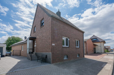 Ein Haus mit Haltung, Weitblick – und Platz für das Wesentliche