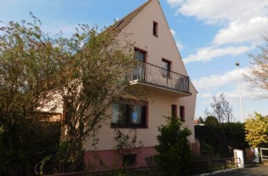 Märchenhaus möchte aus dem Dornröschenschlaf geweckt werden