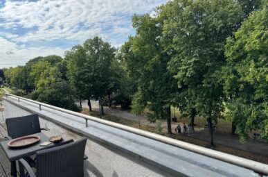 Düsseldorf – Hofgarten, NACHFOLGER GESUCHT