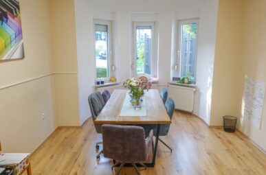 Vielseitig nutzbare ca. 91,5 m² große Gewerbefläche-  Zentral gelegen in Hohenlimburg-Elsey