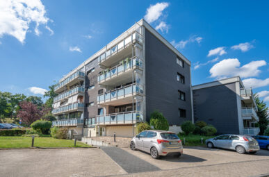 Lichtdurchflutete 3-Zimmer-Wohnung mit Balkon und moderner Ausstattung