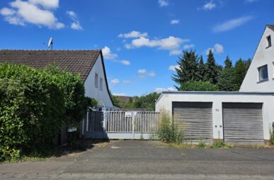TRAUMHAFTES BAUGRUNDSTÜCK IN BEGEHRTER LAGE VON DÜSSELDORF GERRESHEIM