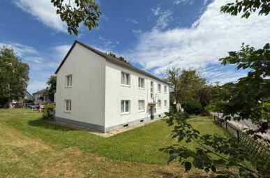 Mehrfamilienhaus mit solider Rendite in zentraler Lage von Hennef-Geistingen