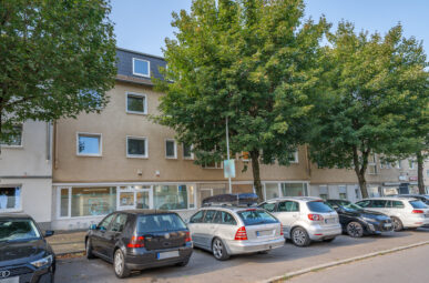 Helle 4-Zimmer-Eigentumswohnung mit Garten, Tageslichtbad und flexible Raumgestaltung