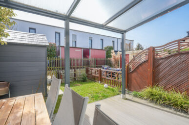 Exklusives Reihenmittelhaus – Ruhige Lage, Top-Anbindung, 100m² Wohnfläche ideal für Ihre Familie!