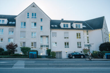 Ankommen und Wohlfühlen – charmante Etagenwohnung mit Balkon in Velbert