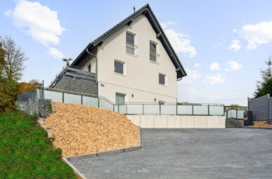 Einziehen und wohlfühlen – Ihr neues Zuhause mit Heimkino, Smart Living und Terrassenparadies