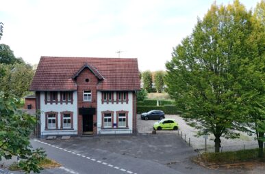 ATTRAKTIVES WOHN- UND GESCHÄFTSHAUS IN BEDBURG-HAU ZU VERKAUFEN!