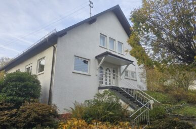 Großzügiges Einfamilienhaus in ruhiger Wohnlage von Betzdorf!