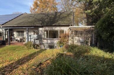 Gesuchte Wohnlage Flüren! Walmdachbungalow mit Doppelgarage in Auesee- Nähe