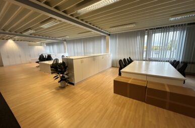 Moderne Gewerbefläche mit flexibler Raumaufteilung in Viersen-Mackenstein