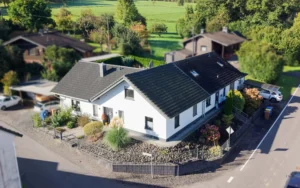 Doppelhaus mit zwei separaten Wohneinheiten zwischen Altenkirchen und Weyerbusch!