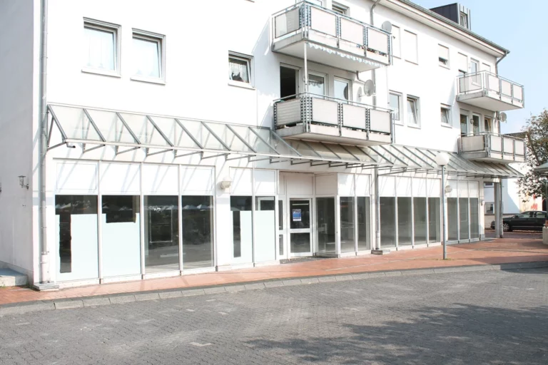 Großzügige Gewerbefläche in TOP-Lage von Königswinter-Oberpleis