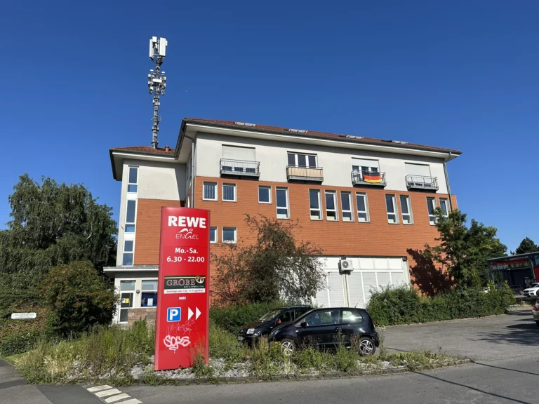 Lichtdurchflutete Wohlfühloase über den Dächern von Unna-Massen