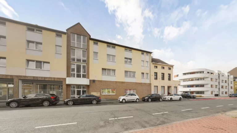 Helles 1-Zimmer-Apartment mit Stellplatz in MG-Eicken – ideal für Singles & Kapitalanleger