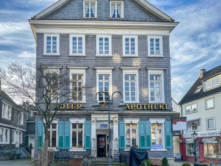 Von der Apotheke zum Café: Historische Gewerbefläche für Genusskonzepte am Schwelmer Altmarkt