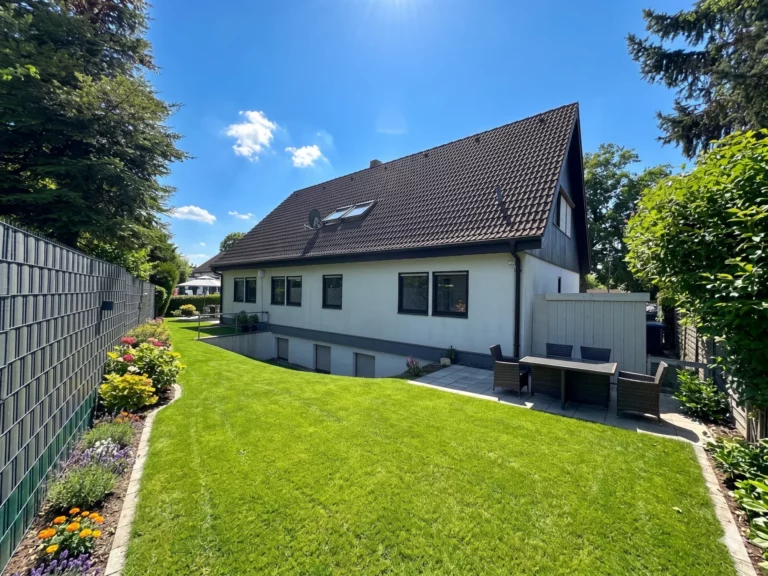 Haus mit Einliegerwohnung und  Keller  Altenbönen -offene Besichtigung 24.07. / 14.00 bis 15.30Uhr-