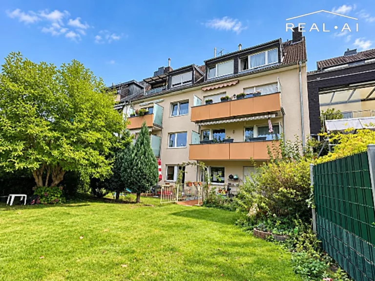 Kapitalanlage in Dünnwald: Langjährig vermietete 3-Zimmer-Eigentumswohnung mit Balkon