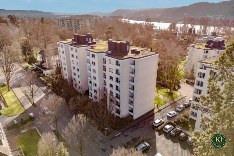 Wohnen mit Blick auf das Siebengebirge – großzügige Wohnung mit drei Balkonen *provisionsfrei*